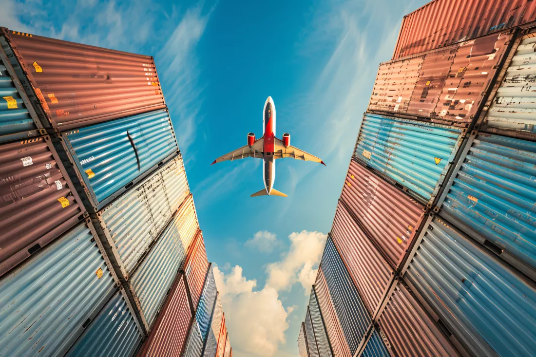 airplane-flying-shipping-containers(1)