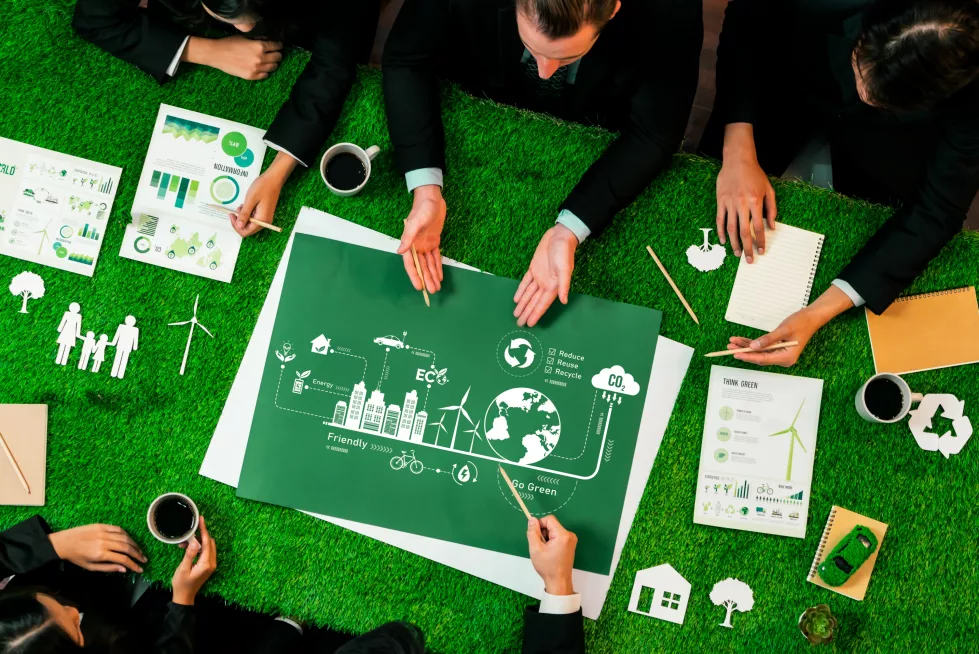 top-view-esg-investment-project-with-business-leaders-meeting-reliance