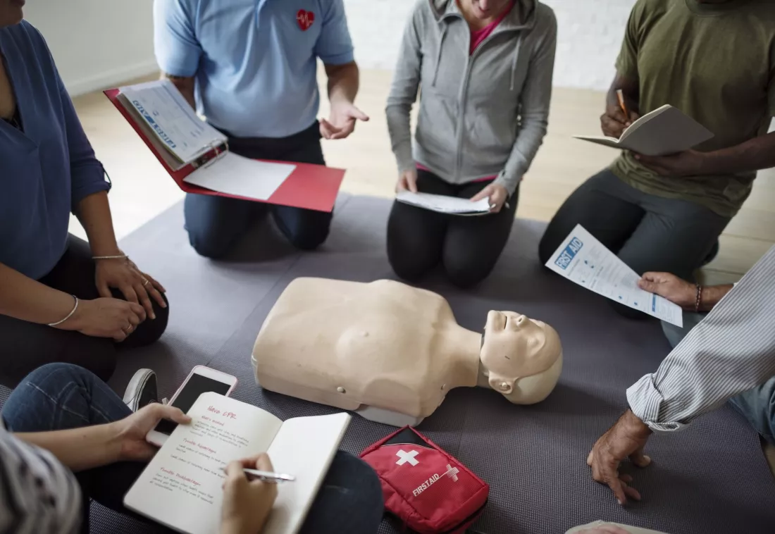 cpr-first-aid-training-concept
