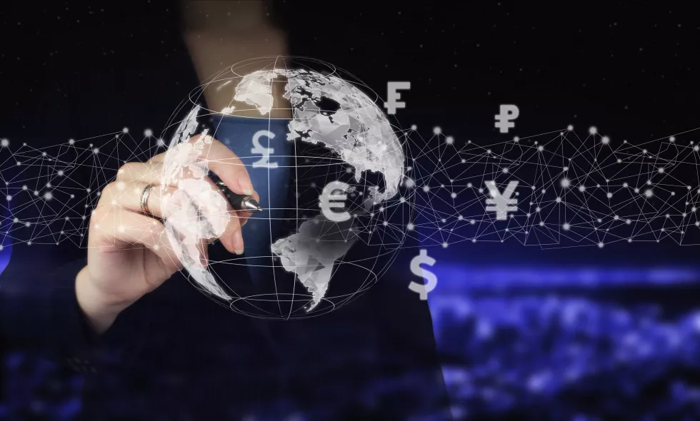 business-ideas-currency-exchange-global-stock-market-analysis-hand-holding-digital-graphic-pen-drawing-digital-hologram-virtual-currency-financial-sign-city-dark-blurred-background
