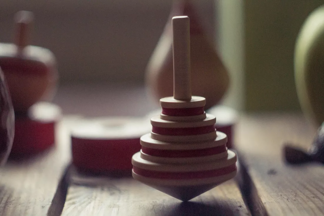 close-up-illuminated-lamp